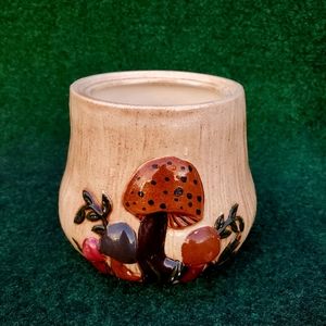 VTG Arnels Mushroom Canister 4" Ceramic Art Pottery Handpainted 1970's No Lid